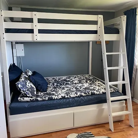 別荘 2-Bedrom House Beaches, Easy Access To City Centre And Comfort In Breidablikkveien オスロ