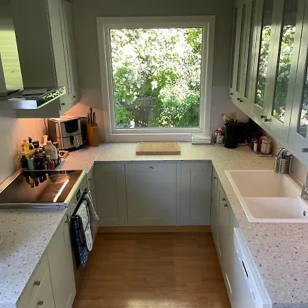 2-Bedrom House Beaches, Easy Access To City Centre And Comfort In Breidablikkveien *