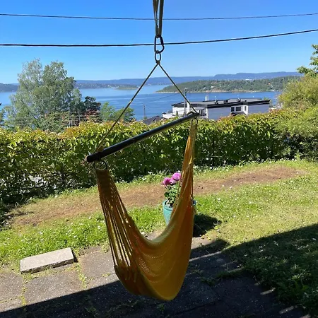 別荘 2-Bedrom House Beaches, Easy Access To City Centre And Comfort In Breidablikkveien *