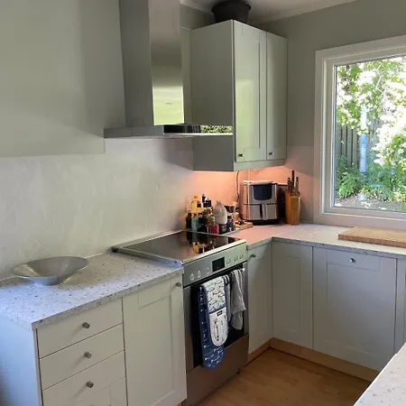 2-Bedrom House Beaches, Easy Access To City Centre And Comfort In Breidablikkveien オスロ