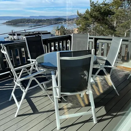 2-Bedrom House Beaches, Easy Access To City Centre And Comfort In Breidablikkveien *